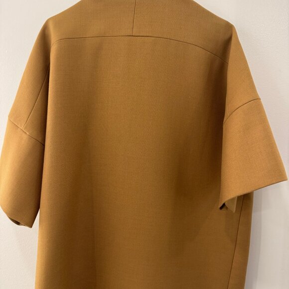 Unique Gorman camel coat - Picture 2 of 2